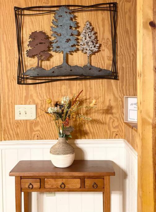 One Of A Kind Rustic Log Cabin Near Bryce Resort - Large Game Room - Fire Pit - Large Deck - Bbq Basye Екстериор снимка