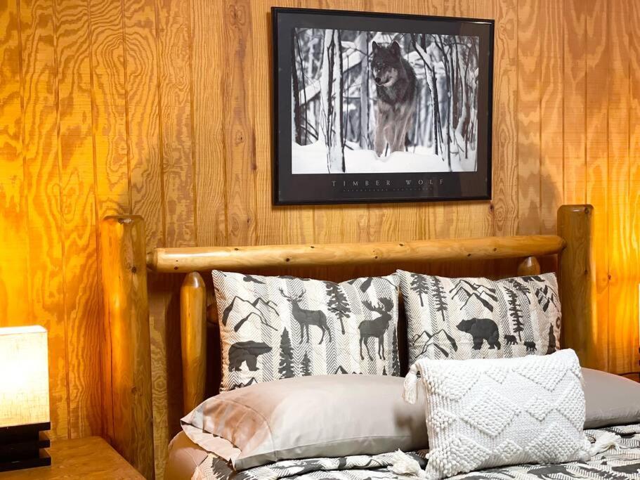 One Of A Kind Rustic Log Cabin Near Bryce Resort - Large Game Room - Fire Pit - Large Deck - Bbq Basye Екстериор снимка